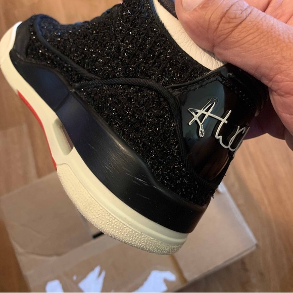 2018 Anna Wintour X wmns Air Jordan 3 ‘Retro Black’ - Picture 6 of 9